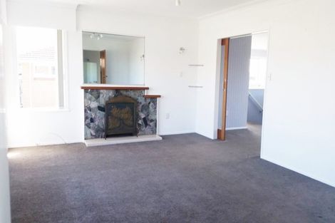 Photo of property in 25 The Crest, Sunnyhills, Auckland, 2010