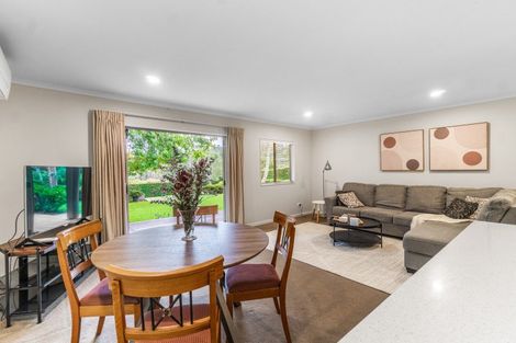 Photo of property in 37 Hardens Lane, Paremoremo, Auckland, 0632