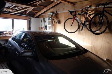 Photo of property in 132 Wadestown Road, Wadestown, Wellington, 6012