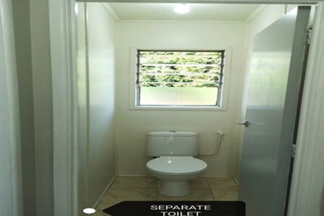 Photo of property in 2/2b Yeoman Place, Howick, Auckland, 2014