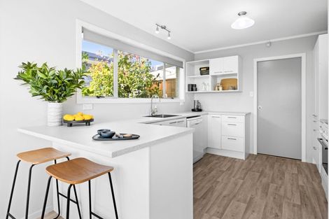 Photo of property in 144 Te Mata Road, Havelock North, 4130