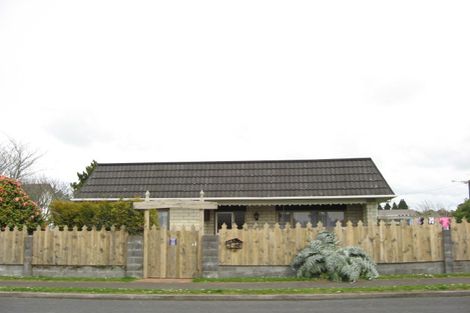 Photo of property in 11 Rata Street, Inglewood, 4330