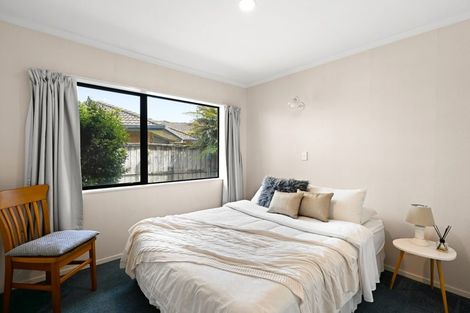 Photo of property in 25 Mangakoea Place, St Andrews, Hamilton, 3200