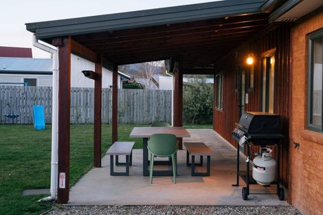 Photo of property in 24 Frye Crescent, Albert Town, Wanaka, 9305