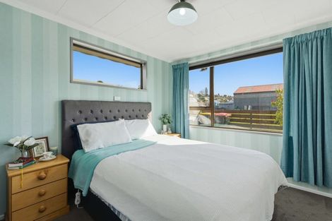 Photo of property in 1 Mary Street, Gore, 9710