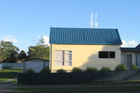 Photo of property in 21 Collins Road, Melville, Hamilton, 3206