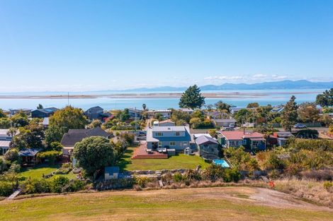 Photo of property in 74 Trewavas Street, Motueka, 7120