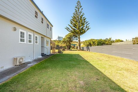 Photo of property in 156 Karaka Street, Castlecliff, Whanganui, 4501