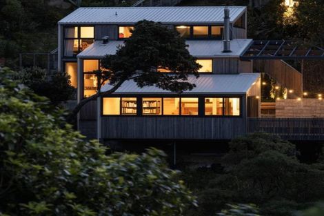 Photo of property in 58 Clarence Street, Brooklyn, Wellington, 6021