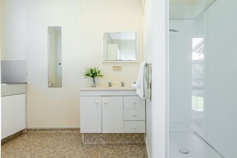 Photo of property in 705 Avenue Road West, Saint Leonards, Hastings, 4120