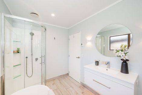 Photo of property in 15 Wedgewood Grove, Raumati Beach, Paraparaumu, 5032