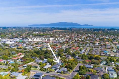 Photo of property in 76b Seddon Street, Waikanae, 5036