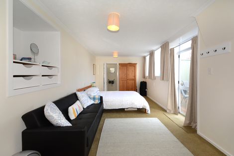 Photo of property in 50 Tomahawk Road, Andersons Bay, Dunedin, 9013