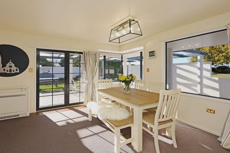 Photo of property in 56 Weston Road, Waiareka Junction, Oamaru, 9401