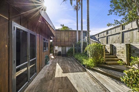 Photo of property in 4 Bay View Road, Raglan, 3225