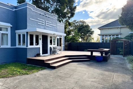 Photo of property in 152a Russell Street, Palmerston North, 4414