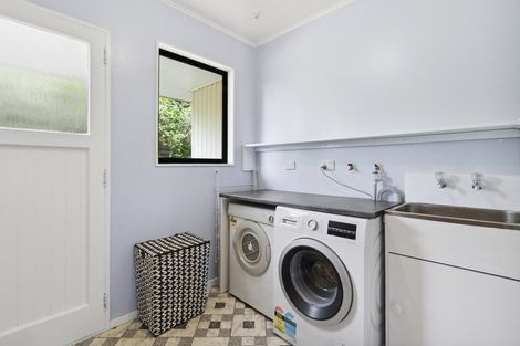 Photo of property in 25 Ngatitoa Street, Tawa, Wellington, 5028