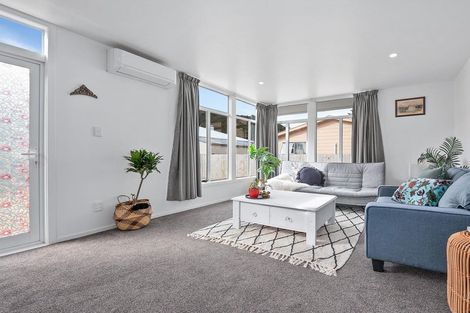 Photo of property in 12a Kowhai Street, Naenae, Lower Hutt, 5011