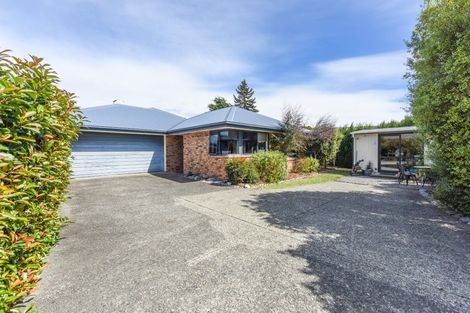 Photo of property in 8 Ngawhatu Road, Stoke, Nelson, 7011