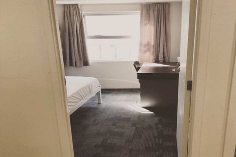 Photo of property in Empire Apartments, 1520/21 Whitaker Place, Grafton, Auckland, 1010