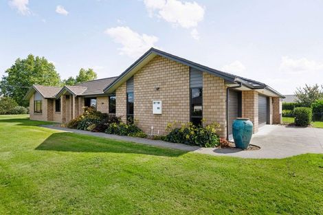 Photo of property in 33 Riverside Lane, Karapiro, Cambridge, 3494