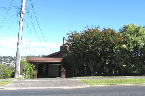 Photo of property in 66 Carlisle Road, Browns Bay, Auckland, 0630