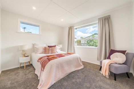 Photo of property in 5a Totara Park Road, Clouston Park, Upper Hutt, 5018