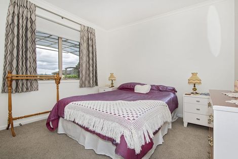 Photo of property in 16 Lochiel Place, Te Kamo, Whangarei, 0112