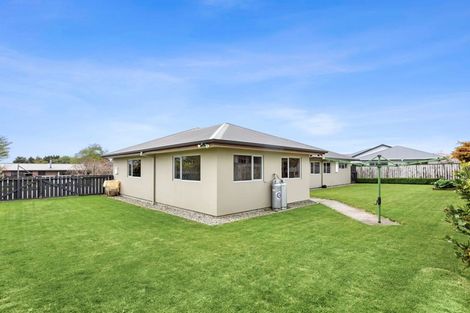 Photo of property in 8 Karamea Street, Whalers Gate, New Plymouth, 4310