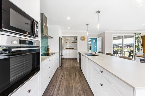 Photo of property in 41 Awatiro Drive, Kaukapakapa, 0871