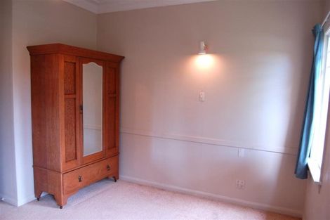 Photo of property in 216 Saint Leonards Avenue, Saint Leonards, Hastings, 4120