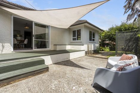 Photo of property in 475a Saint Aubyn Street, Moturoa, New Plymouth, 4310