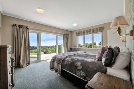 Photo of property in 40 Maunga Heights, Hurworth, New Plymouth, 4371