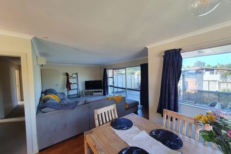 Photo of property in 12 Splitt Avenue, Glenview, Hamilton, 3206