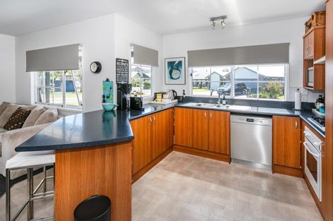 Photo of property in 120 Pepe Road, Tairua, 3508