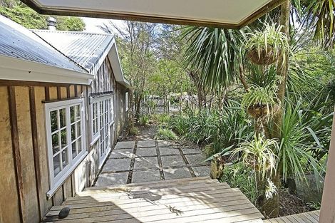 Photo of property in 92 Frost Road, Leigh, Warkworth, 0985