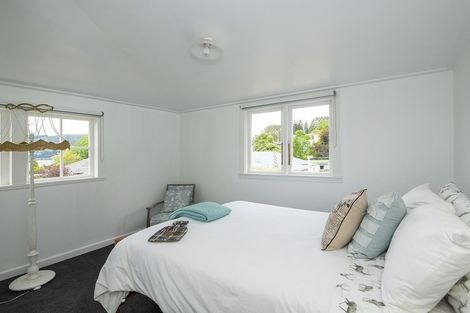 Photo of property in 9 Dickson Street, Macandrew Bay, Dunedin, 9014