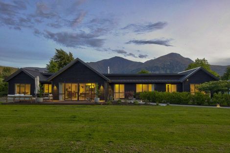 Photo of property in 12 Ellen Johnson Terrace, Lake Hayes, Queenstown, 9371