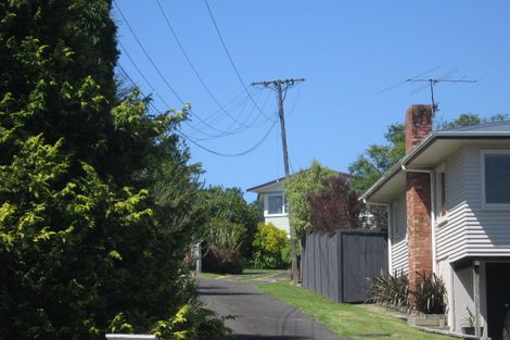 Photo of property in 2/37 Elliott Avenue, Bayview, Auckland, 0629