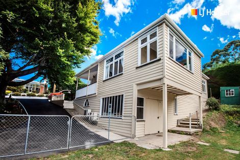 Photo of property in 8 Picardy Street, Maryhill, Dunedin, 9011