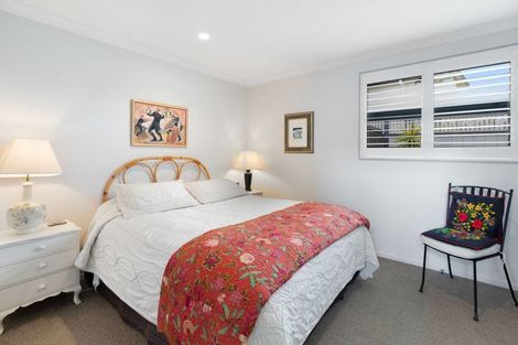 Photo of property in 107 Ruapehu Drive, Fitzherbert, Palmerston North, 4410