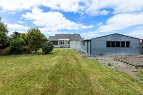 Photo of property in 16 Herbert Street, Waimate, 7924