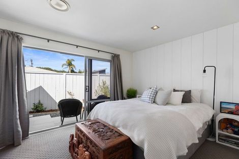 Photo of property in 7 Alice Lane, Papamoa Beach, Papamoa, 3118