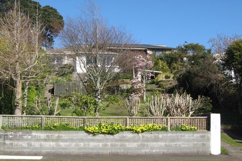 Photo of property in 9 Burns Street, Westown, New Plymouth, 4310