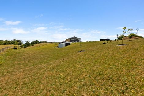 Photo of property in 11 Leith Road, Okato, New Plymouth, 4374