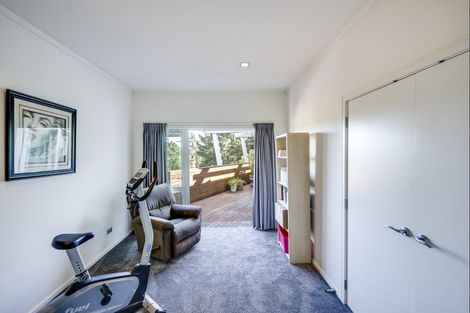 Photo of property in 80 Simla Avenue, Havelock North, 4130