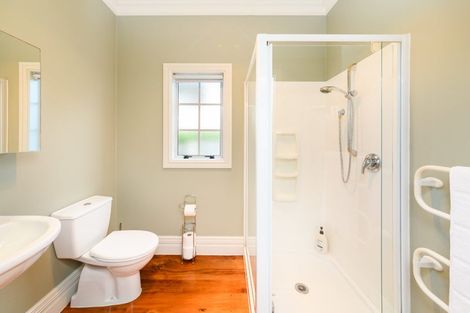 Photo of property in 32 Kent Avenue, Waitarere Beach, Levin, 5510