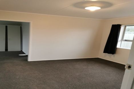 Photo of property in 1/126 George Street, Hikurangi, 0114