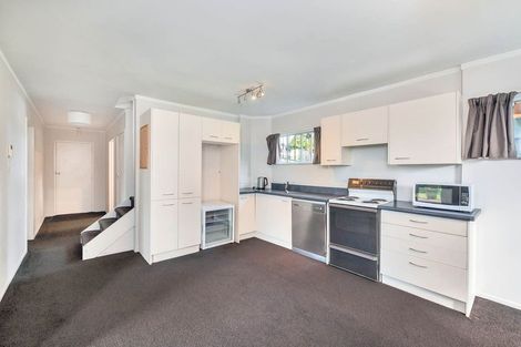 Photo of property in 131 Forrest Hill Road, Forrest Hill, Auckland, 0620
