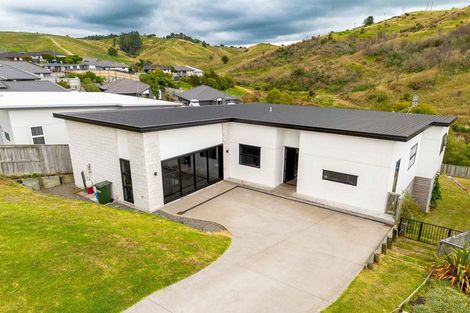 Photo of property in 19 Bob Carter Place, Welcome Bay, Tauranga, 3175